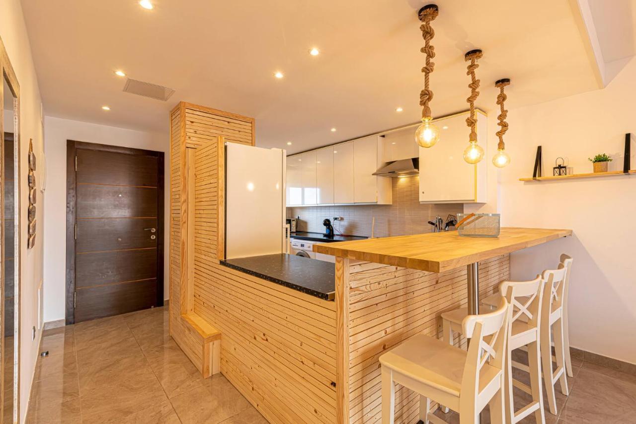 Go2Tenerife Apart'Madera Terrace, Swimming Pool & Parking Costa Adeje  Exteriör bild