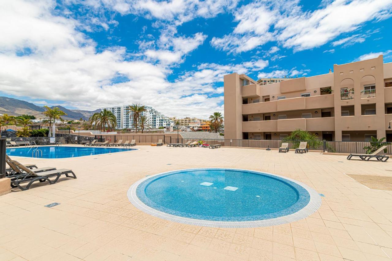 Go2Tenerife Apart'Madera Terrace, Swimming Pool & Parking Costa Adeje  Exteriör bild