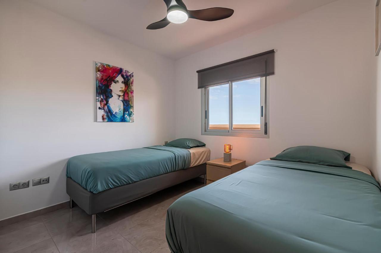 Go2Tenerife Apart'Madera Terrace, Swimming Pool & Parking Costa Adeje  Exteriör bild